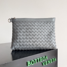 Bottega Veneta Clutch Bags